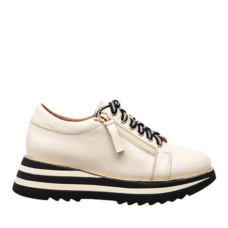 Alfie & Evie Hosting Shoe image number 4